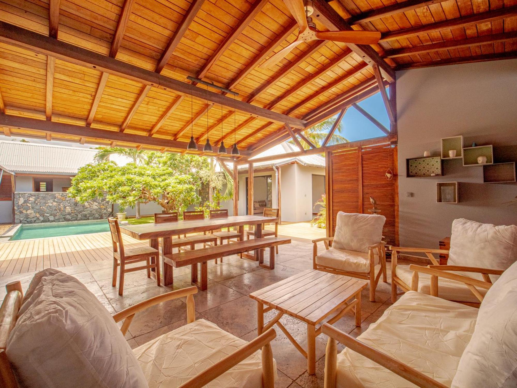 La Kaz Veloutier - Villa 4 Chambres Avec Piscine Ла-Салин-ле-Бен Экстерьер фото